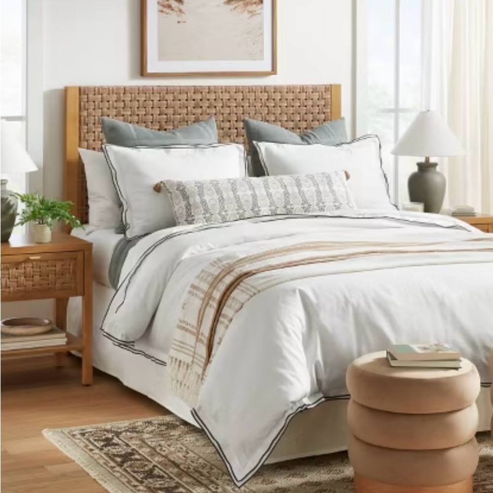 Studio McGee x Target King Double Flange Merrow Stitch Duvet Cover and Sham Set